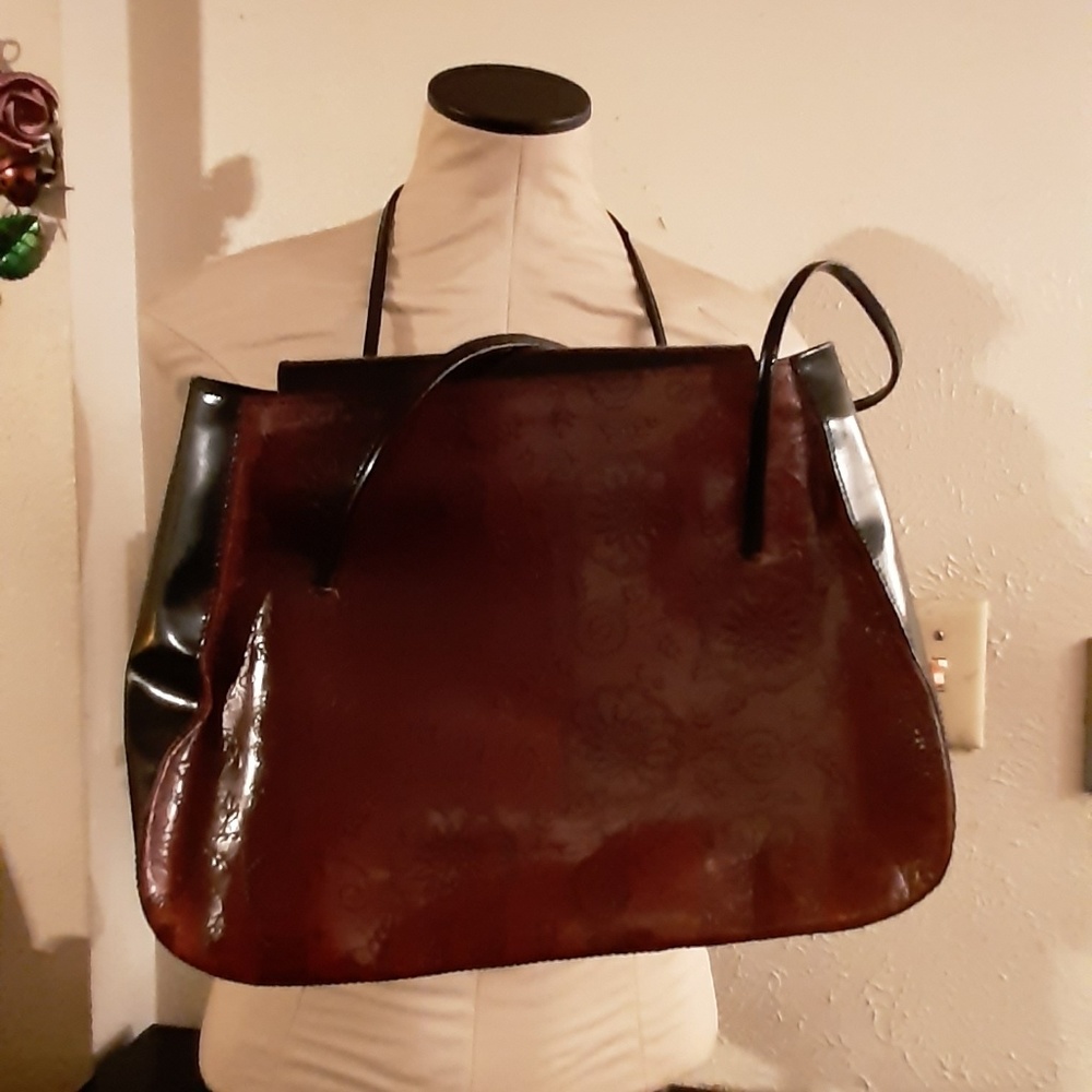 Parisian Signature Purse. Not Parisian works